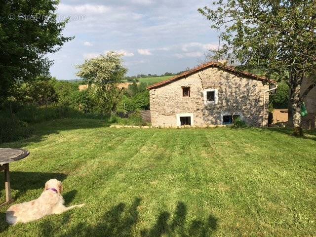 Maison à CHATAIN