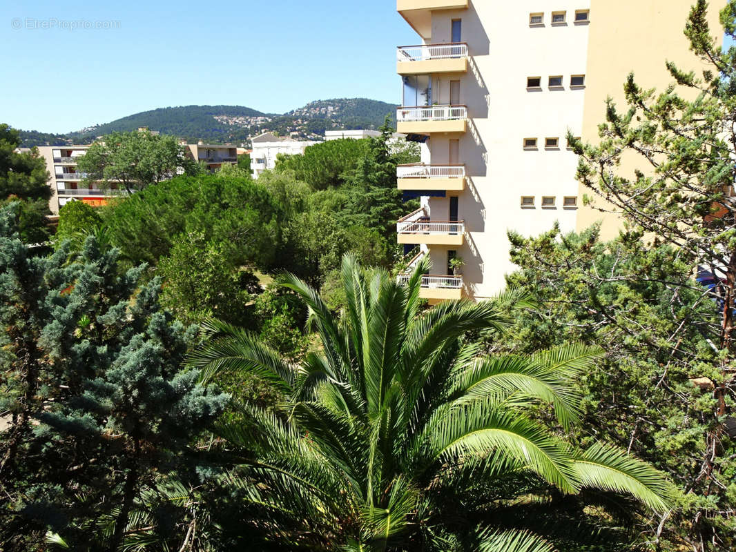 Appartement à HYERES