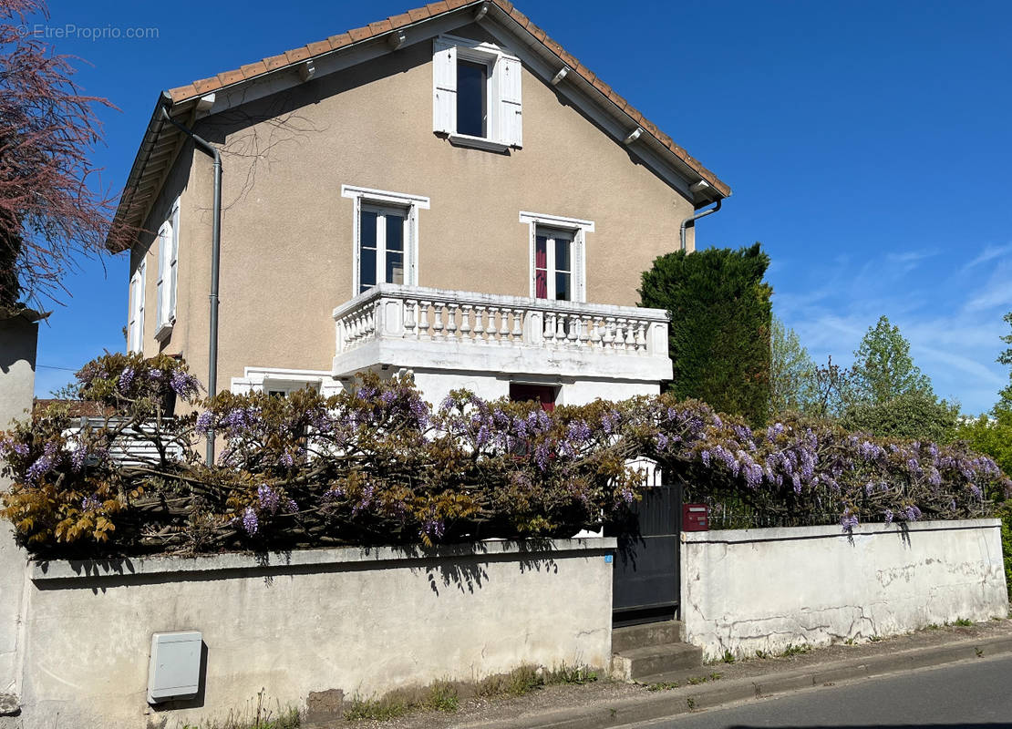 Maison à CHATENOY-LE-ROYAL