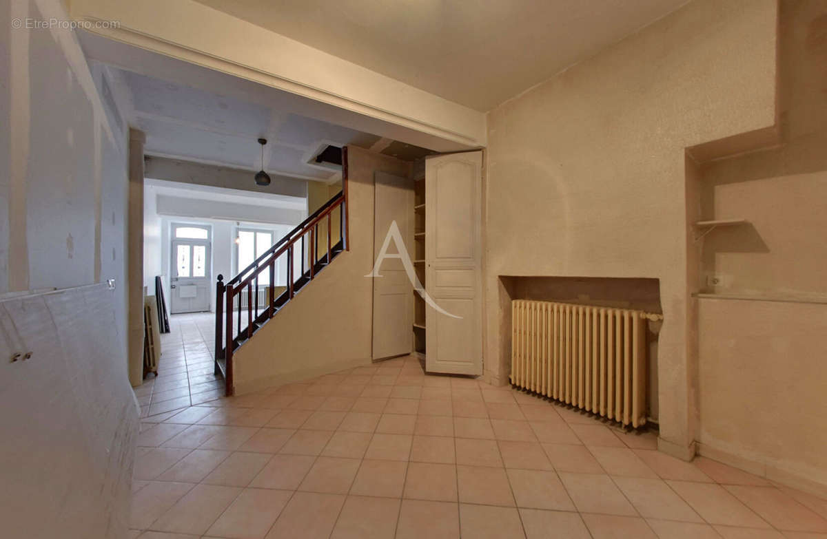 Appartement à JOIGNY