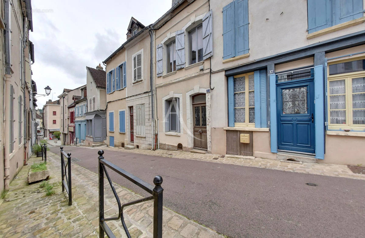 Appartement à JOIGNY