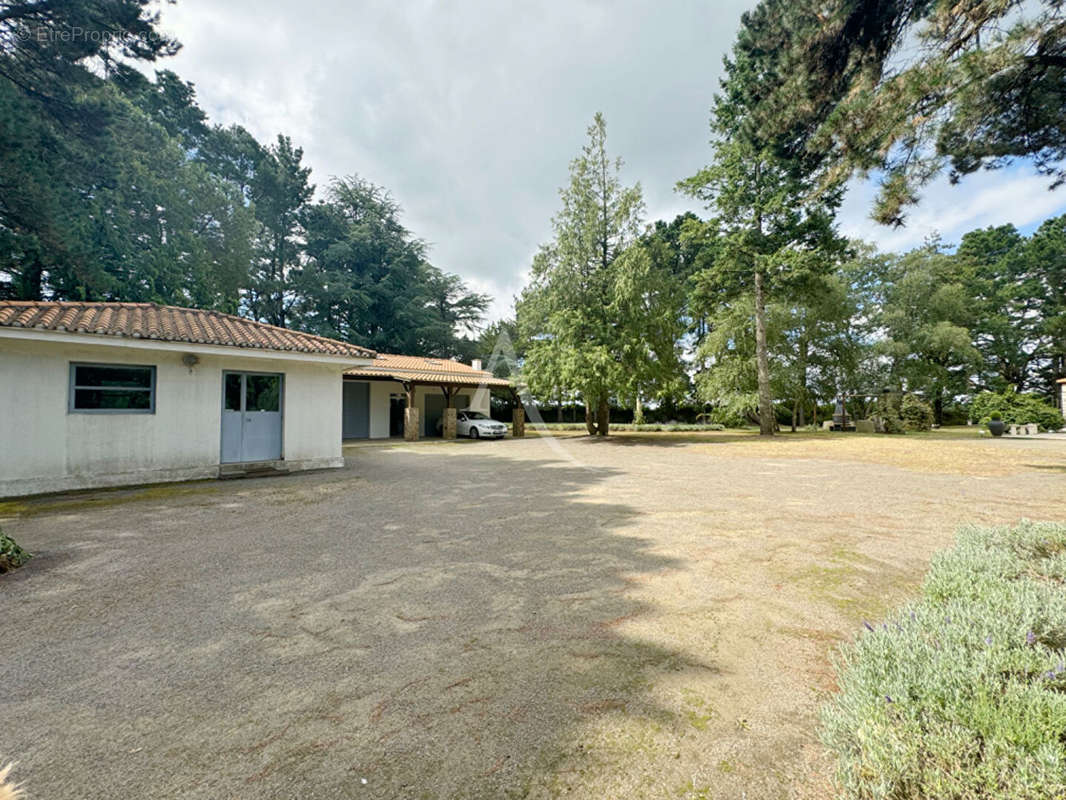 Maison à LES SORINIERES