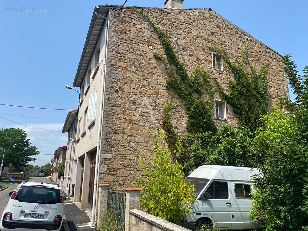 Appartement à CARMAUX