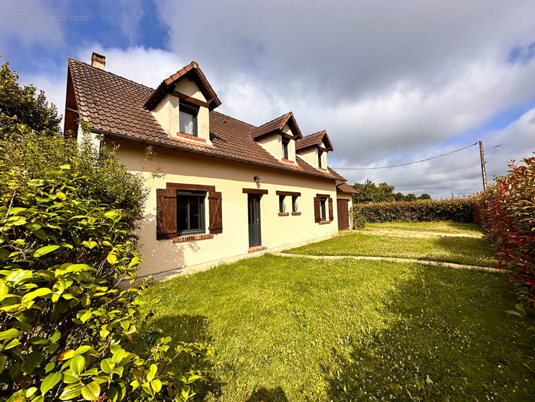 Maison à AUBIGNY-SUR-NERE