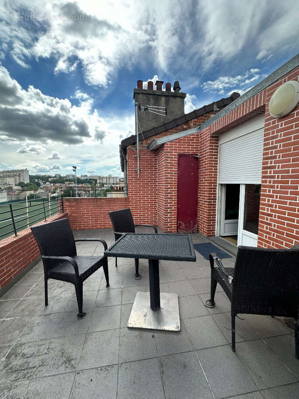 Appartement à IVRY-SUR-SEINE