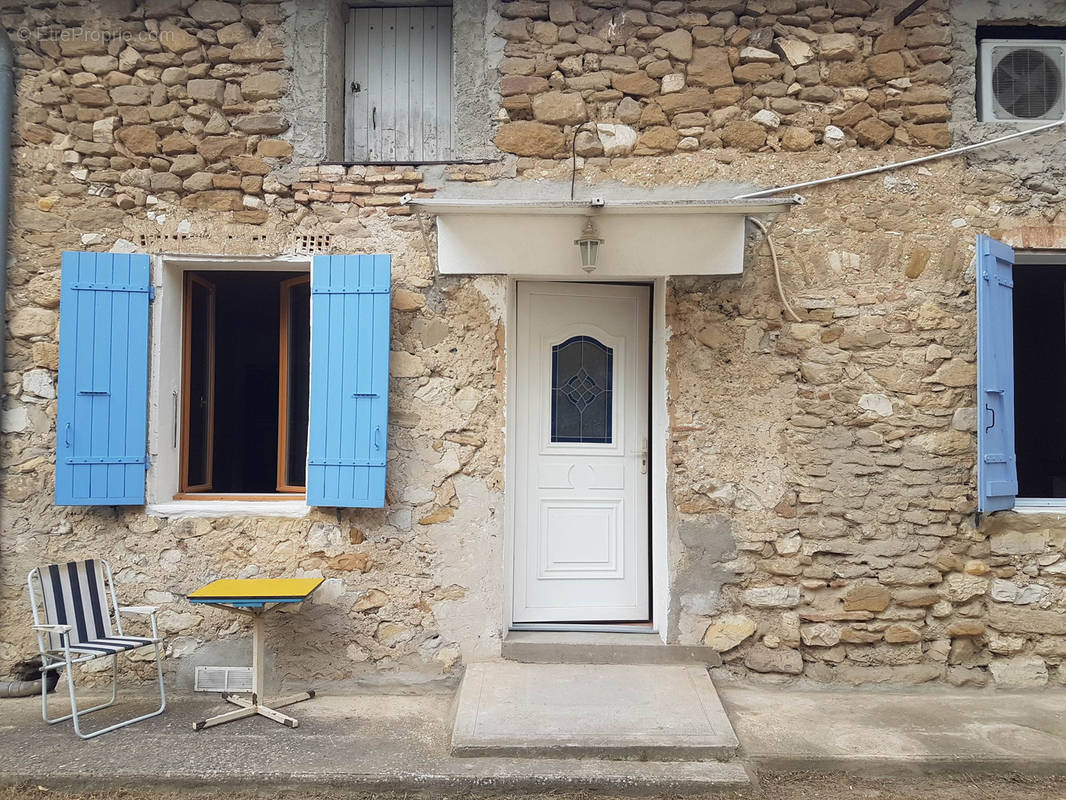 Maison à MIRABEL-AUX-BARONNIES