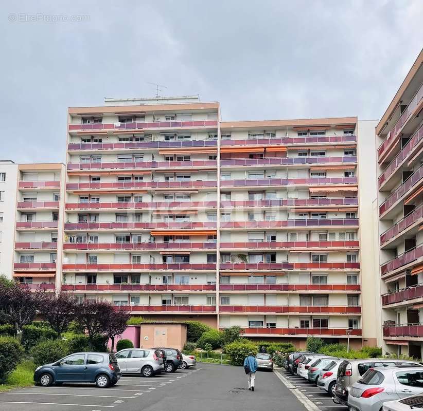 Appartement à CLERMONT-FERRAND