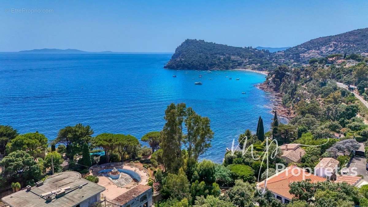 Maison à RAYOL-CANADEL-SUR-MER