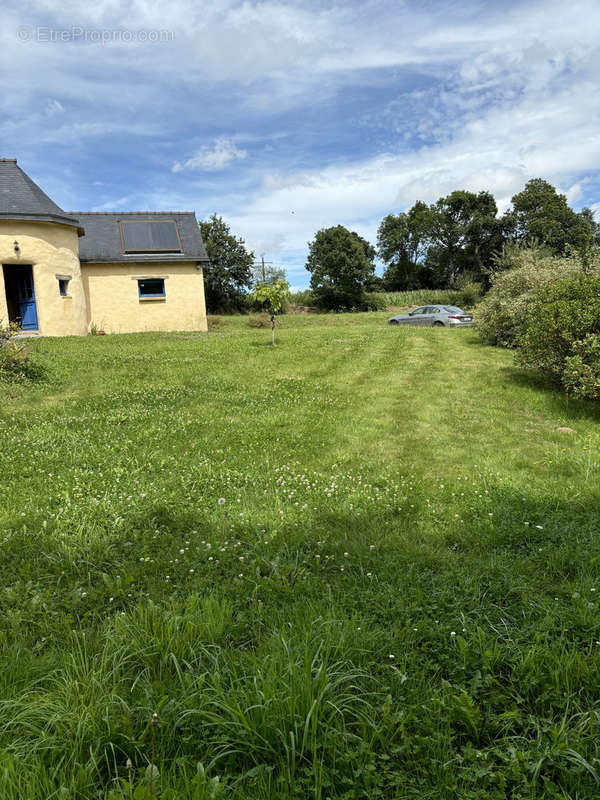 Maison à PAULE