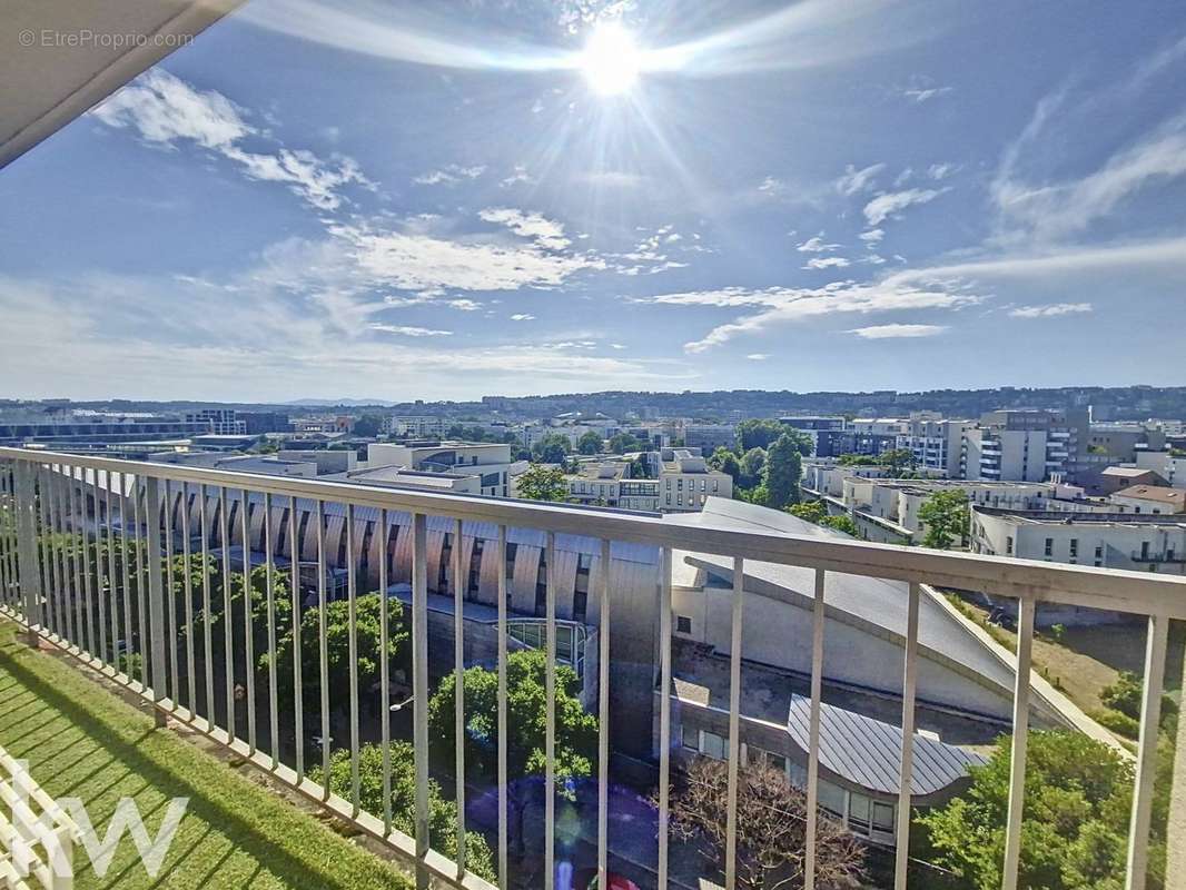 Appartement à LYON-7E