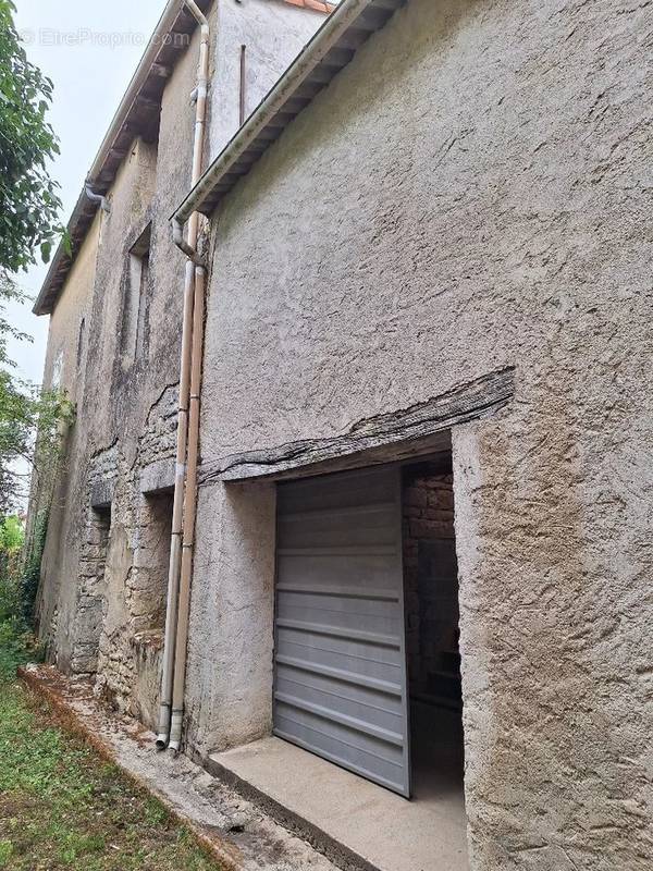 Maison à RUFFEC