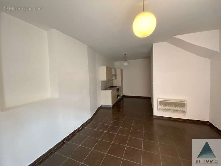 Appartement à ROUSSET