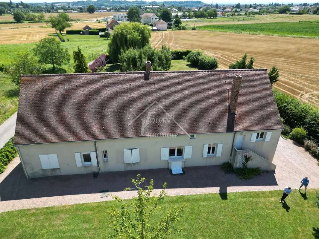 Maison à SAINT-POURCAIN-SUR-SIOULE