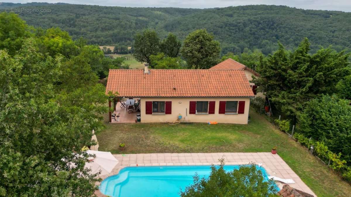 Maison à SARLAT-LA-CANEDA