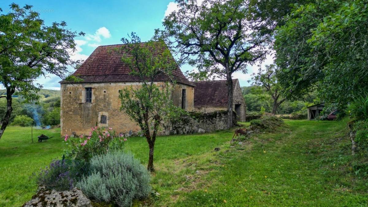 Maison à GOURDON