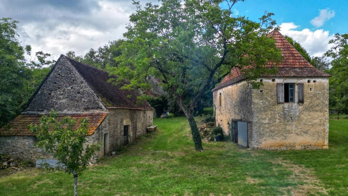 Maison à GOURDON