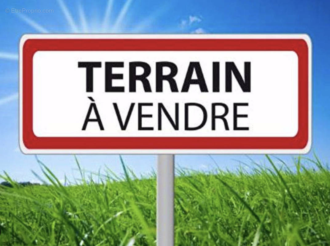 Terrain à COURNONTERRAL