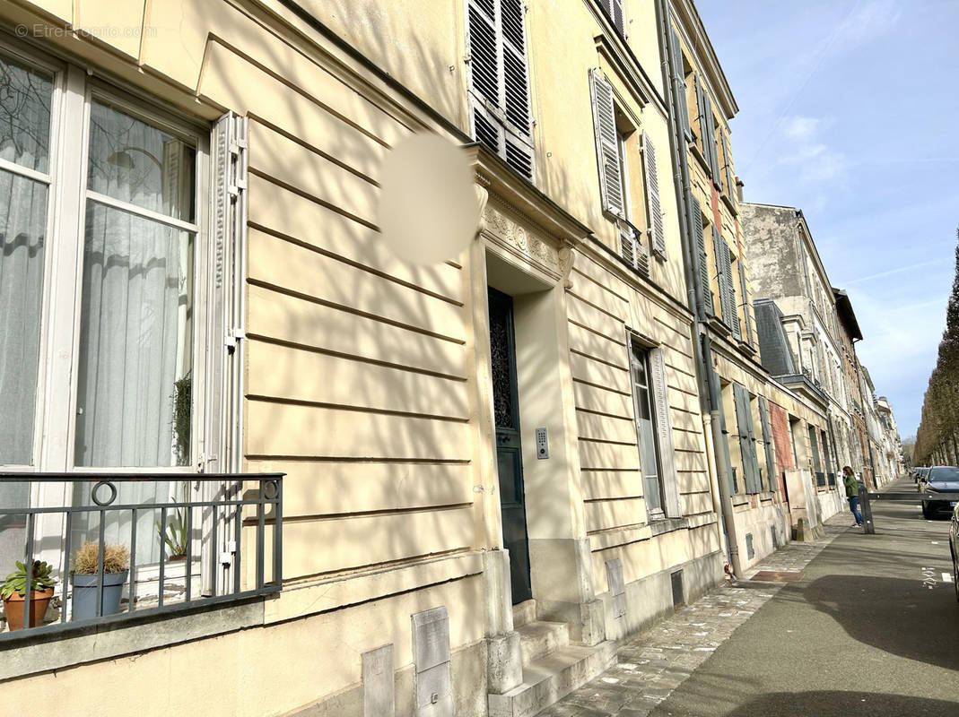 Appartement à VERSAILLES