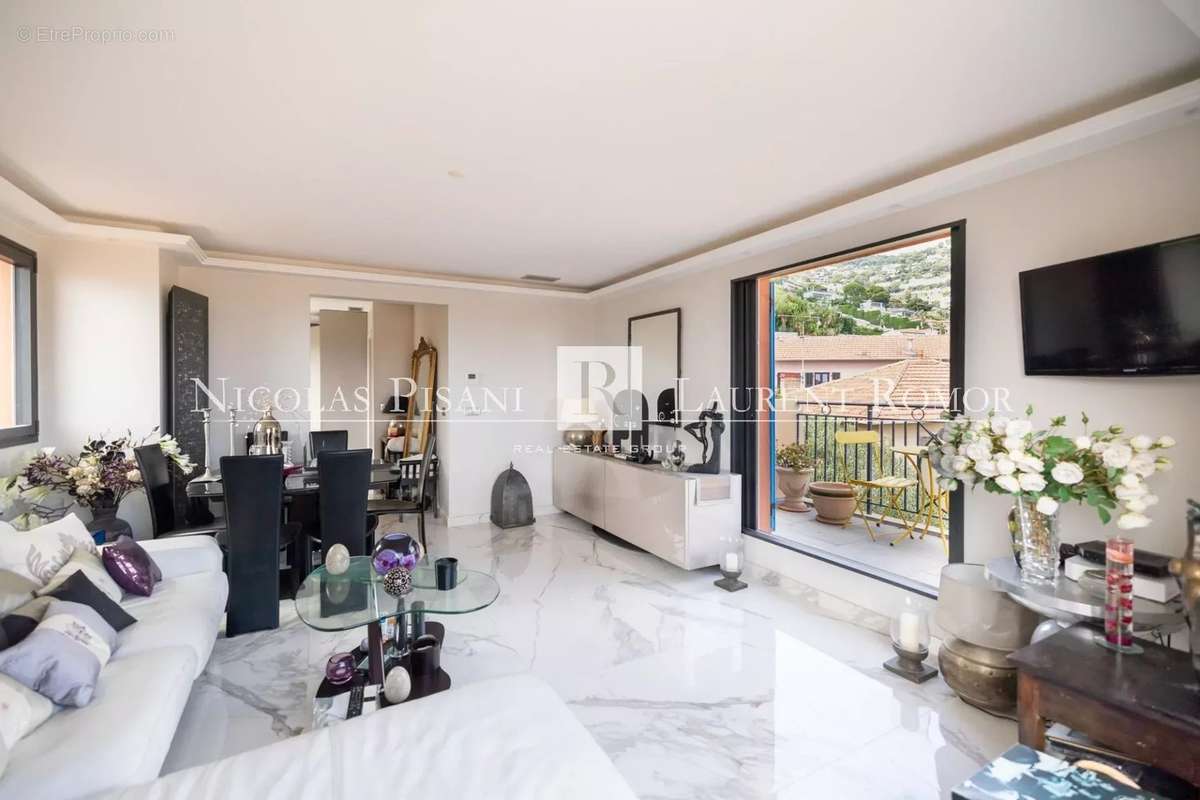 Appartement à VILLEFRANCHE-SUR-MER