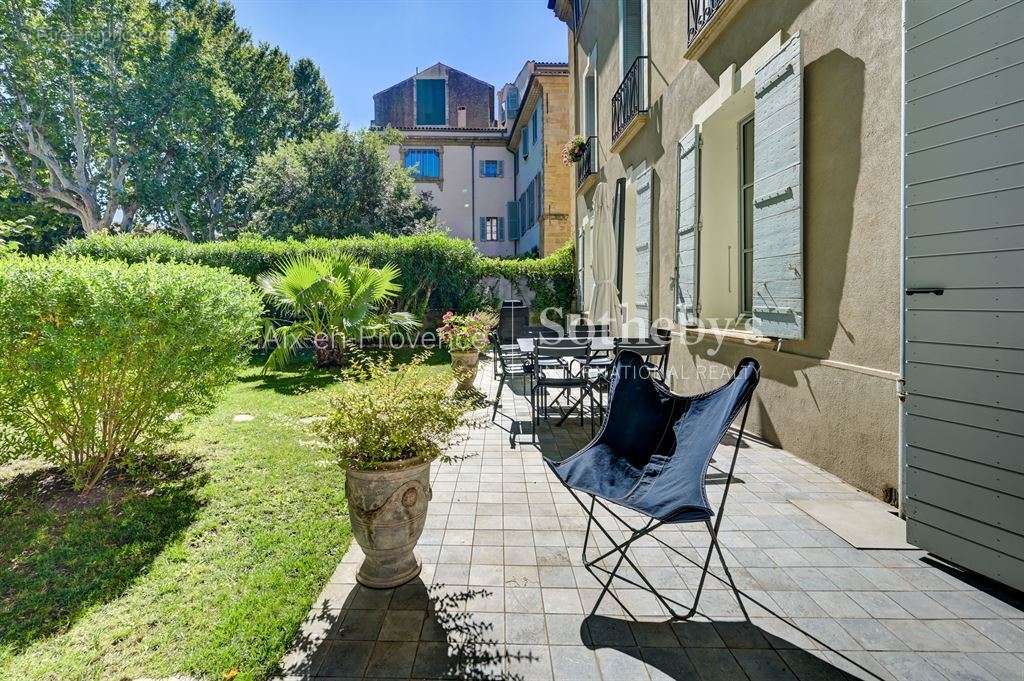 Appartement à AIX-EN-PROVENCE