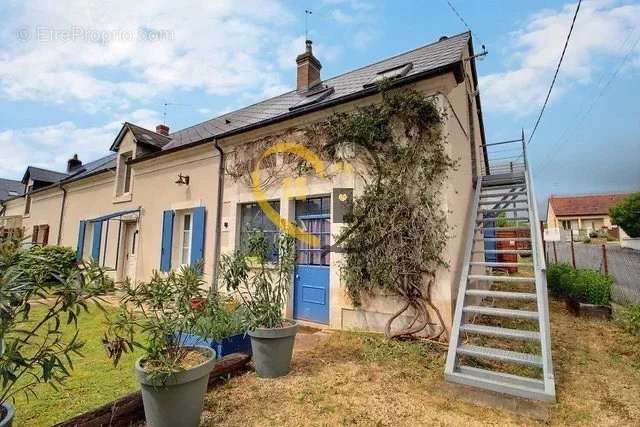 Maison à SAINT-GERMAIN-DU-PUY