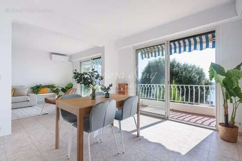 Appartement à VILLEFRANCHE-SUR-MER