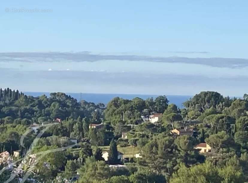 Maison à MOUGINS