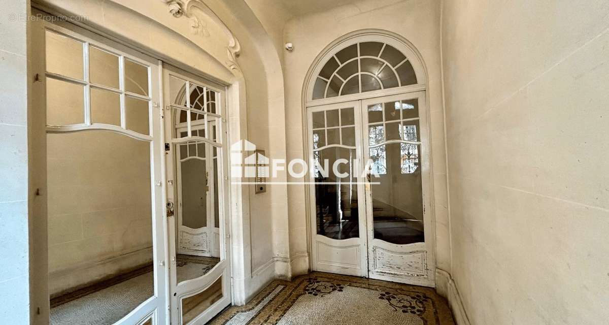 Appartement à PARIS-11E