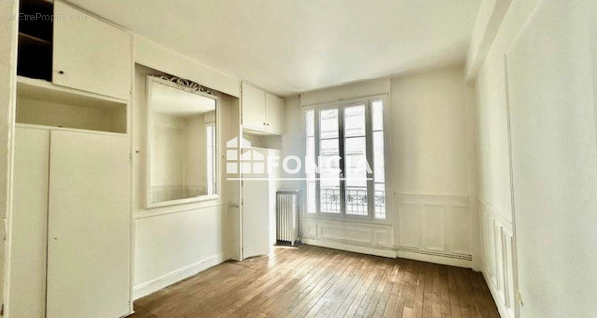 Appartement à PARIS-20E