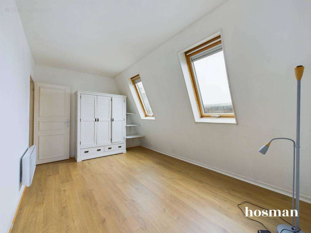 Appartement à PARIS-9E