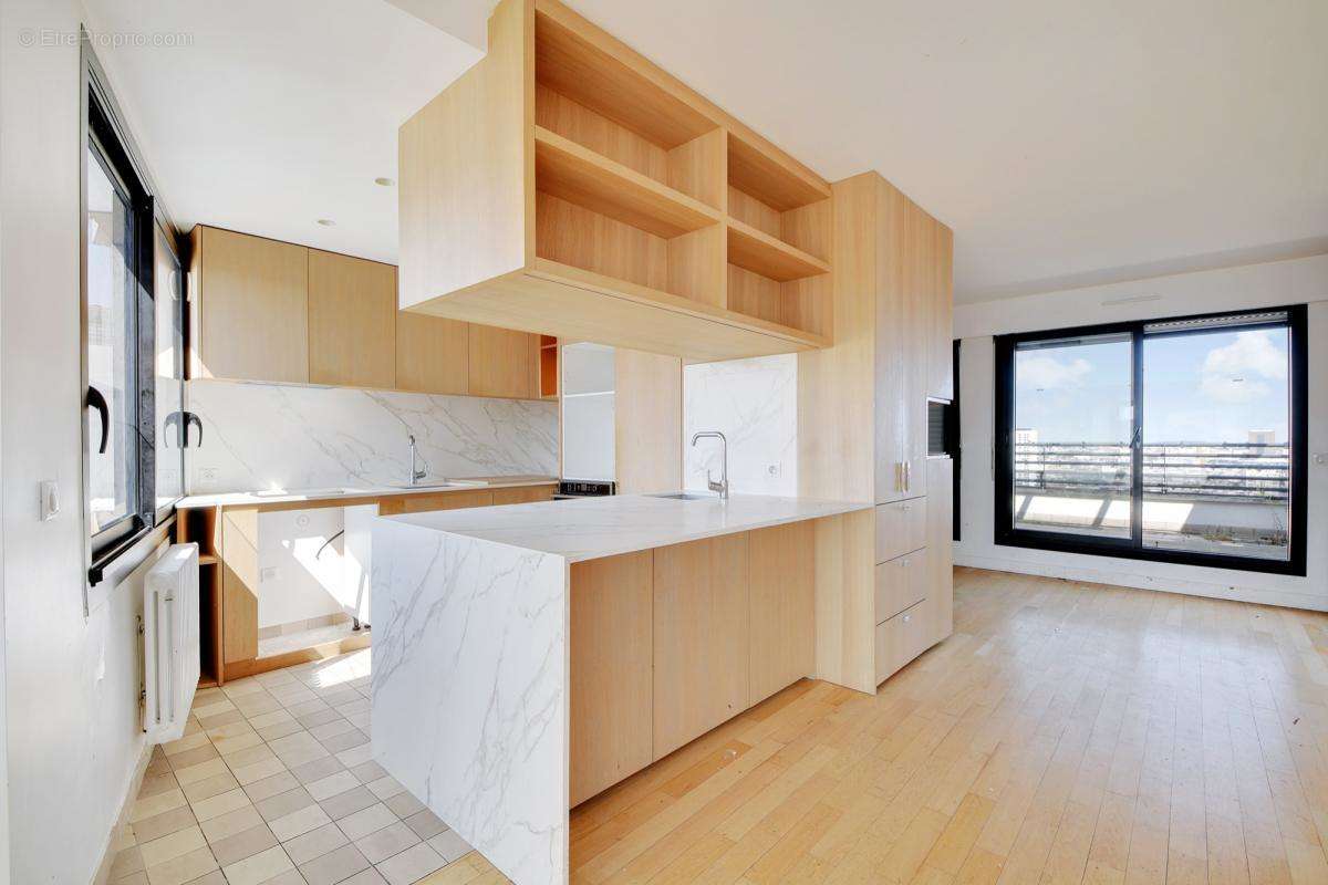 Appartement à PARIS-19E