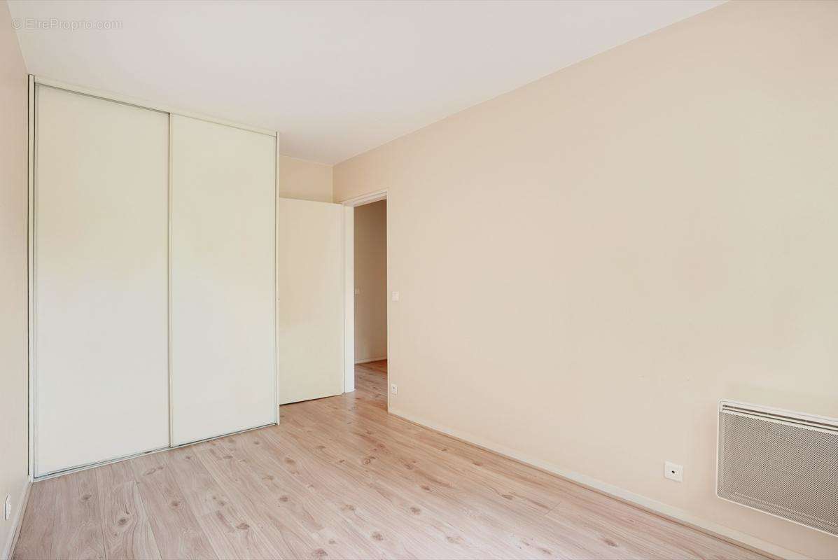 Appartement à PARIS-19E