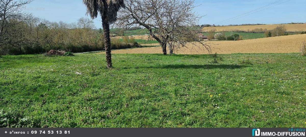 Terrain à MARSAN