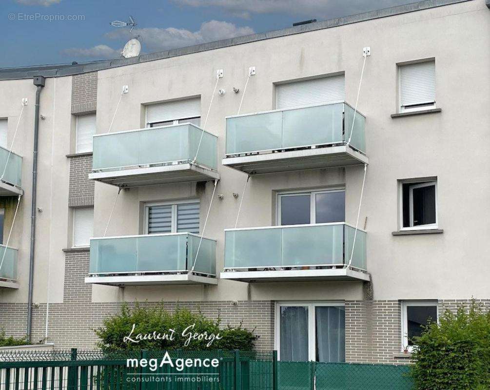 Appartement à LE MESNIL-ESNARD