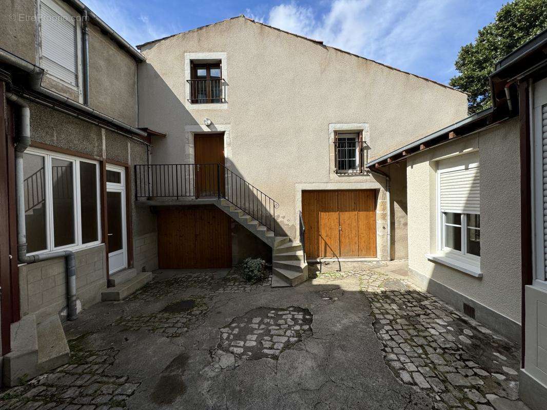 Appartement à POITIERS