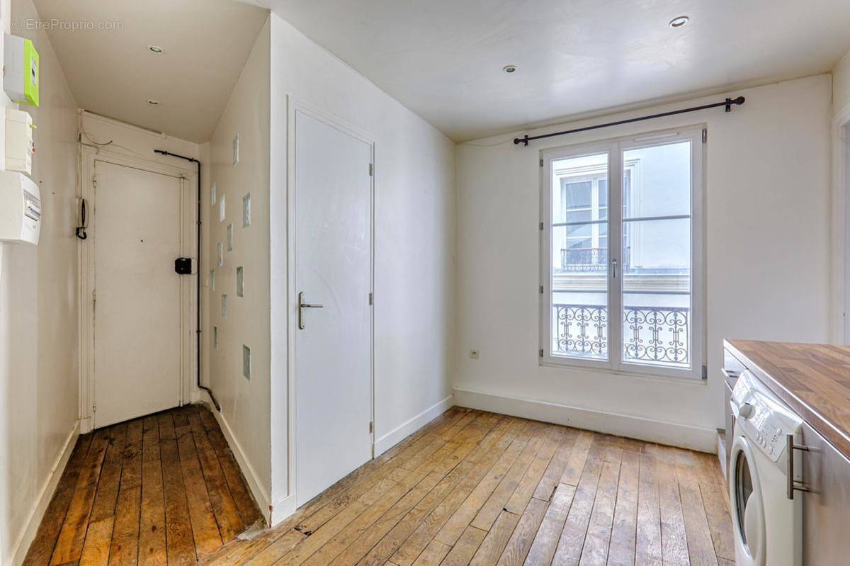 Appartement à PARIS-11E