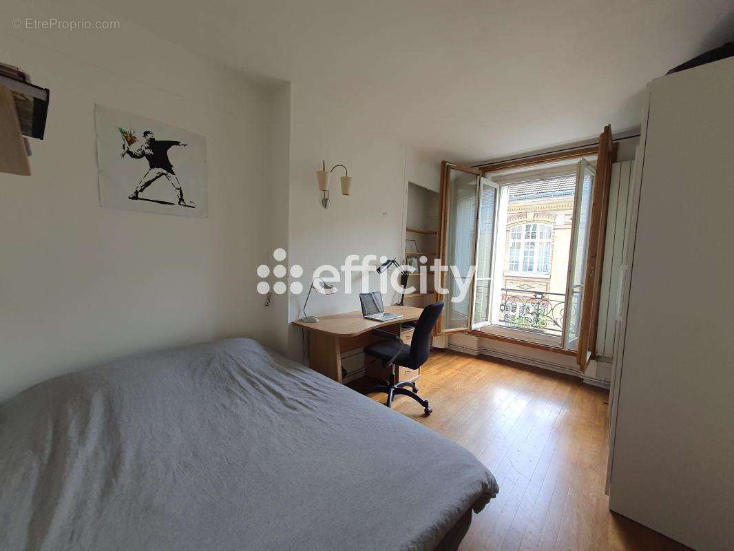 Appartement à PARIS-5E