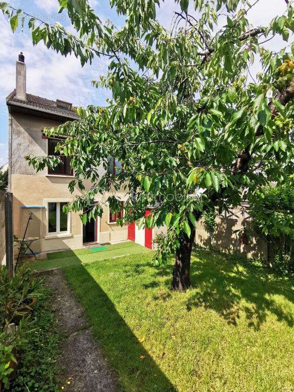 Maison à ROSNY-SOUS-BOIS