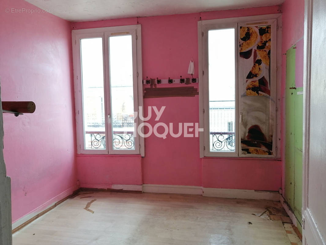 Appartement à PARIS-20E