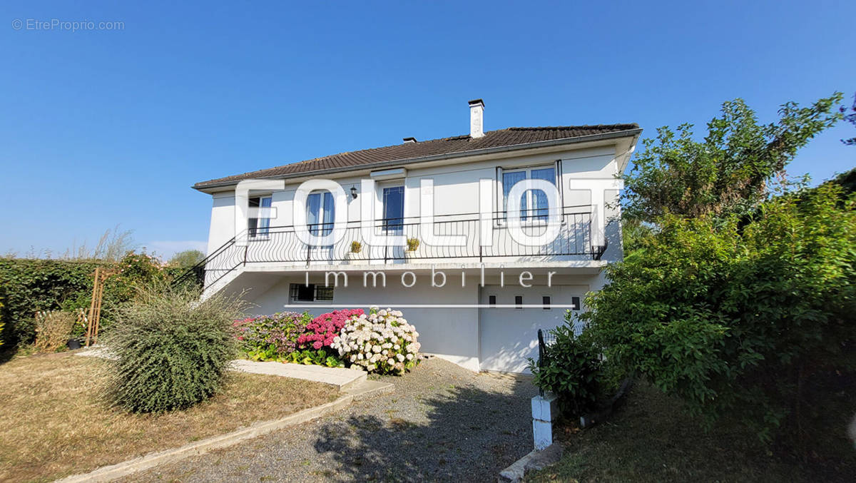 Maison à SAINT-PAIR-SUR-MER