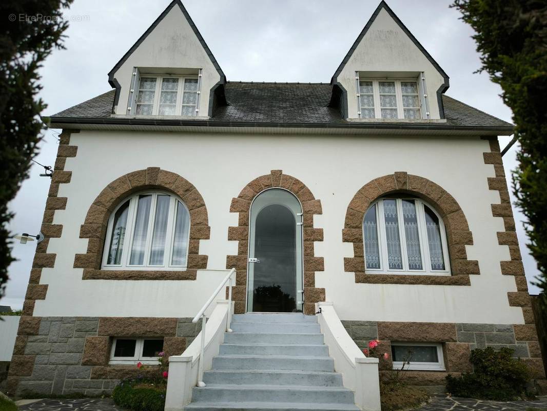 Photo 1 - Maison à PENVENAN