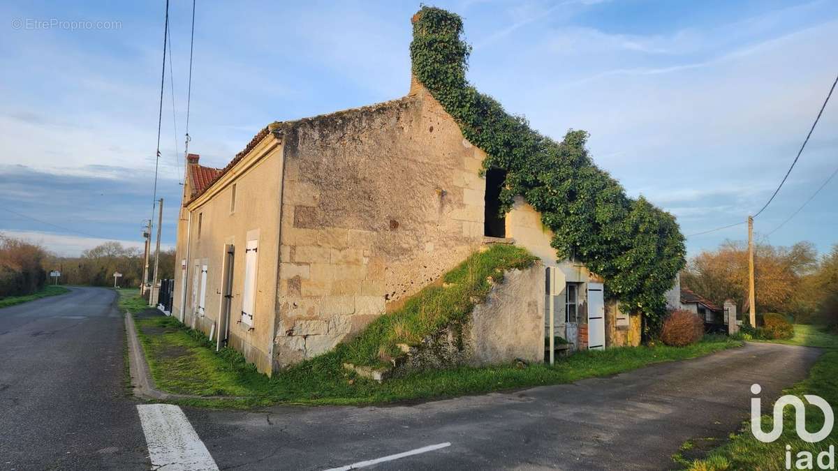 Photo 2 - Maison à CERSAY