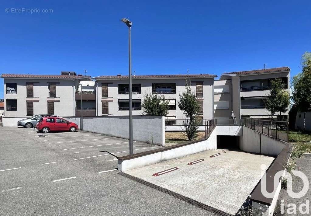 Photo 3 - Appartement à RILLIEUX-LA-PAPE