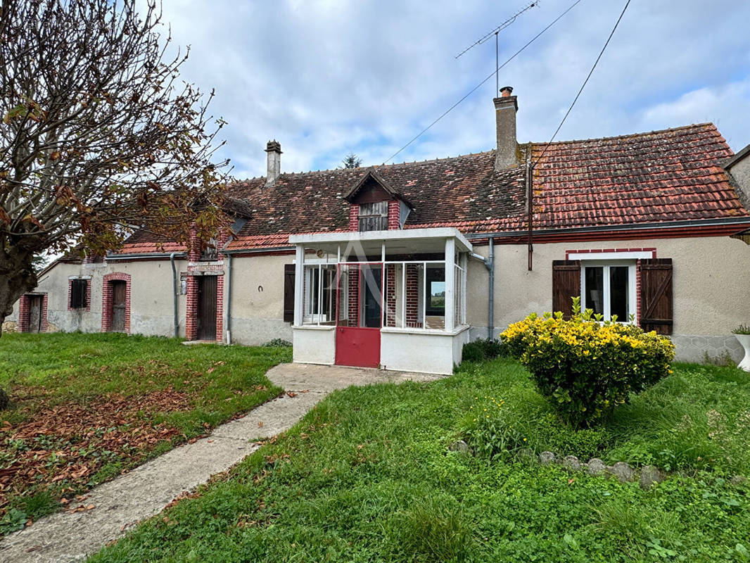 Maison à DUN-LE-POELIER