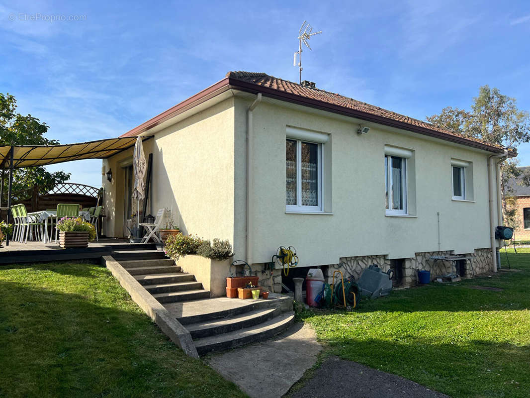 Maison à NOUVION-ET-CATILLON