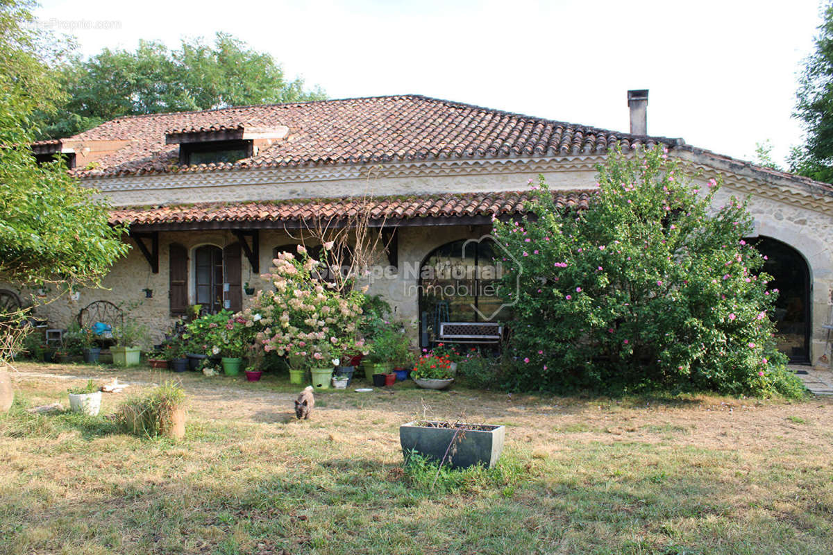 Maison à SAINT-PE-SAINT-SIMON