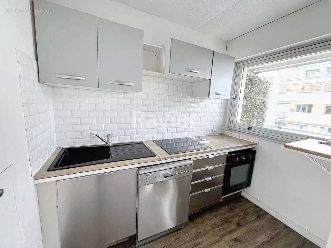 Appartement à PARIS-20E