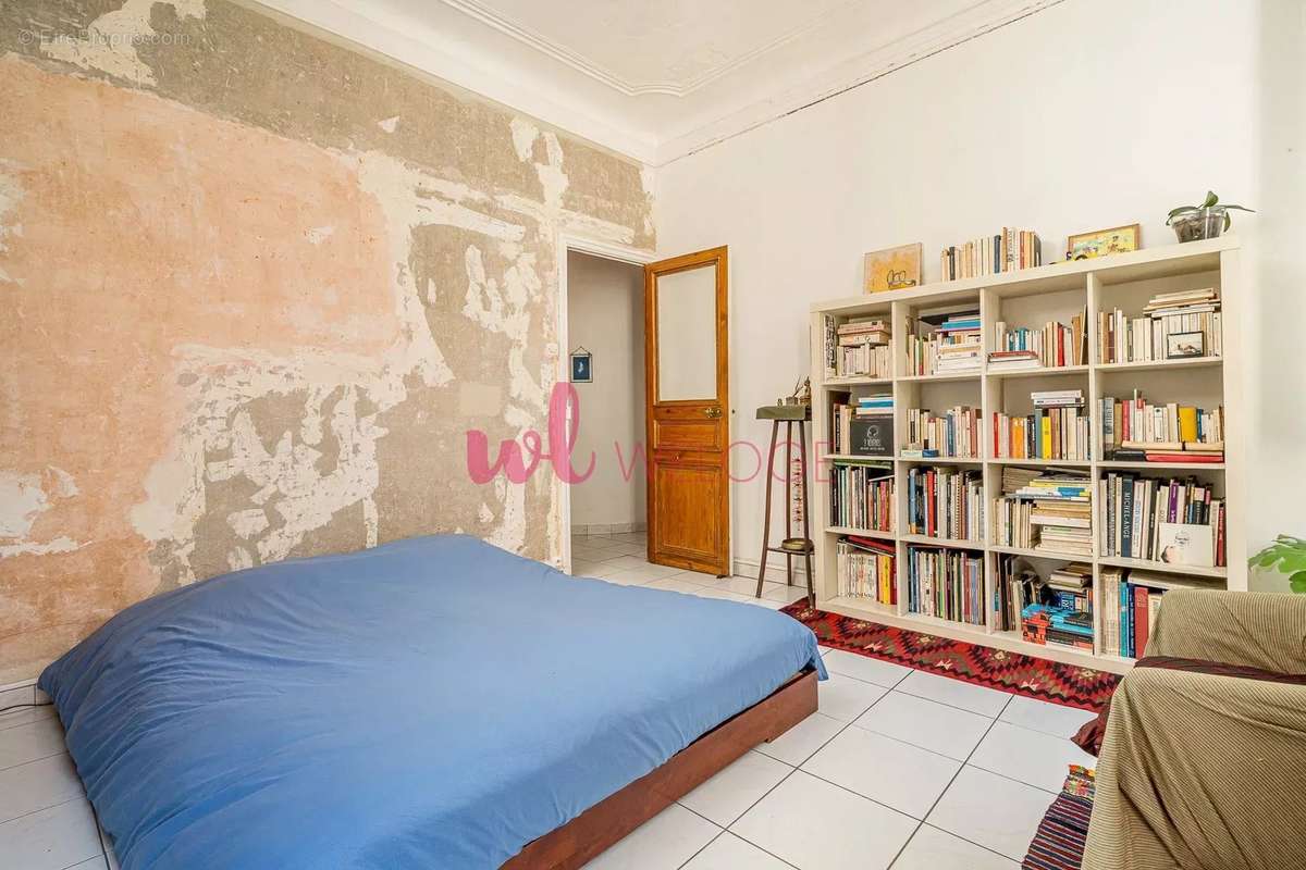 Appartement à MARSEILLE-1E