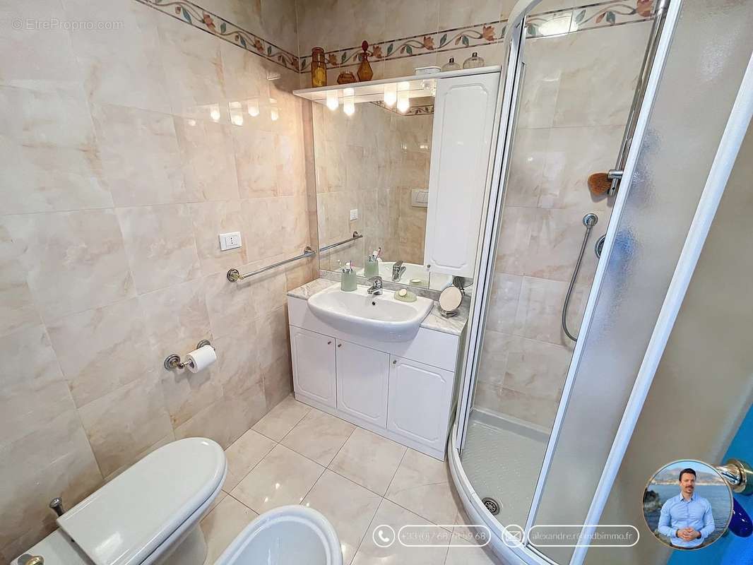 Appartement à ROQUEBRUNE-CAP-MARTIN