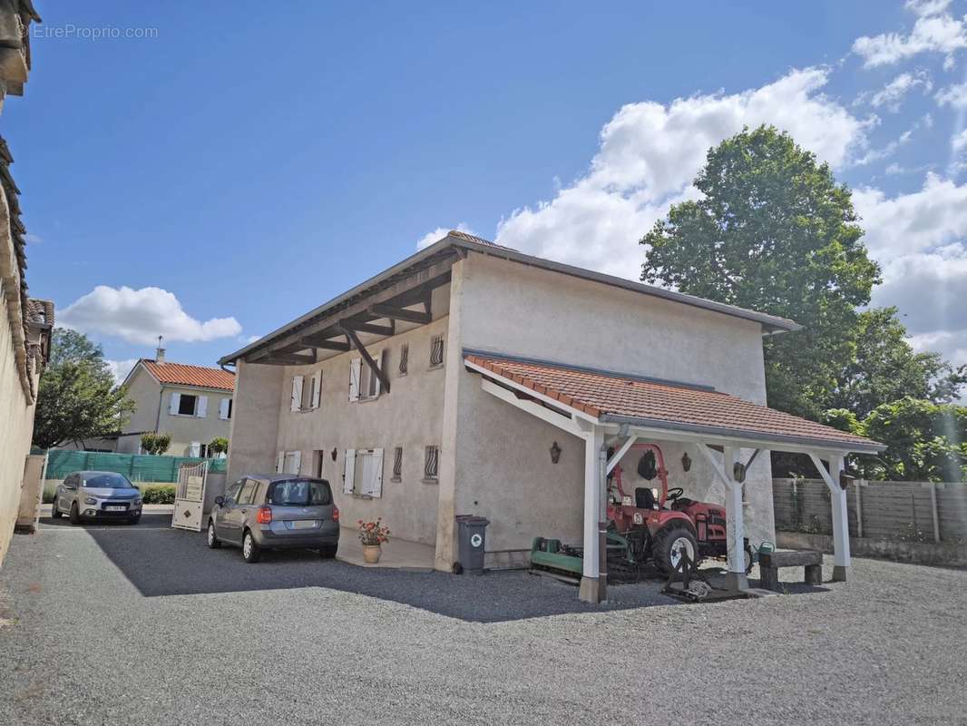 Maison à SAINT-DIDIER-SUR-CHALARONNE